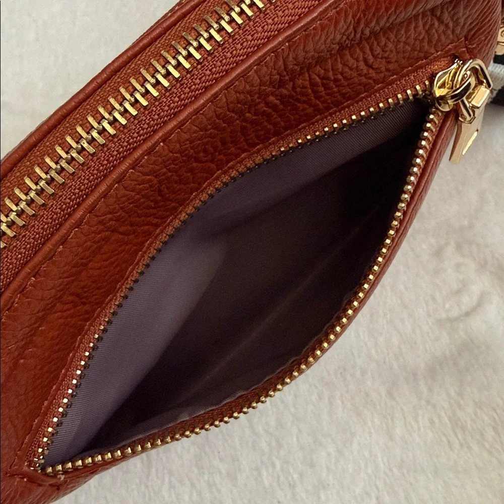 Pom Pom London | Mayfair Pebbled Leather Crossbody Bag B&W Stripe Strap Brown - Picture 13 of 15